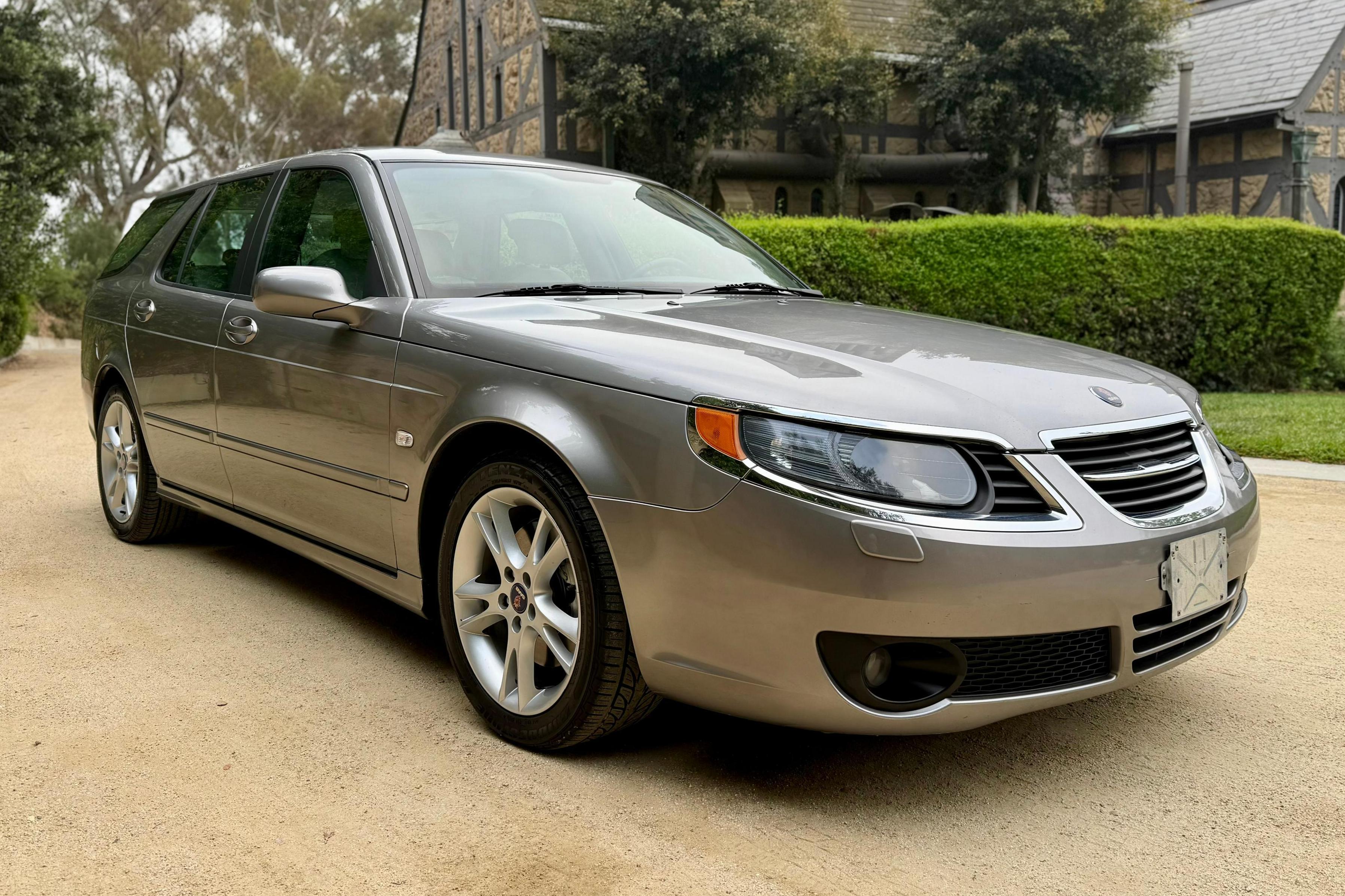 2006 Saab 9-5 sold at auction for $6,200