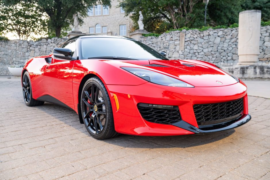 2017 Lotus Evora sold at auction for $72,000