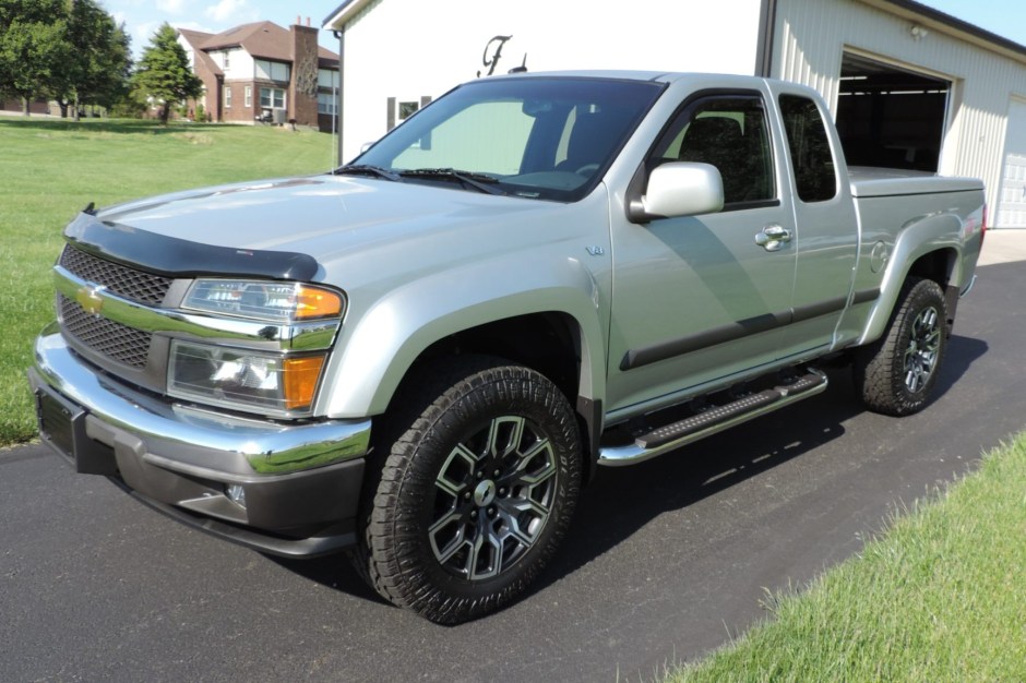 2011 Chevrolet Colorado sold at auction for $19,500