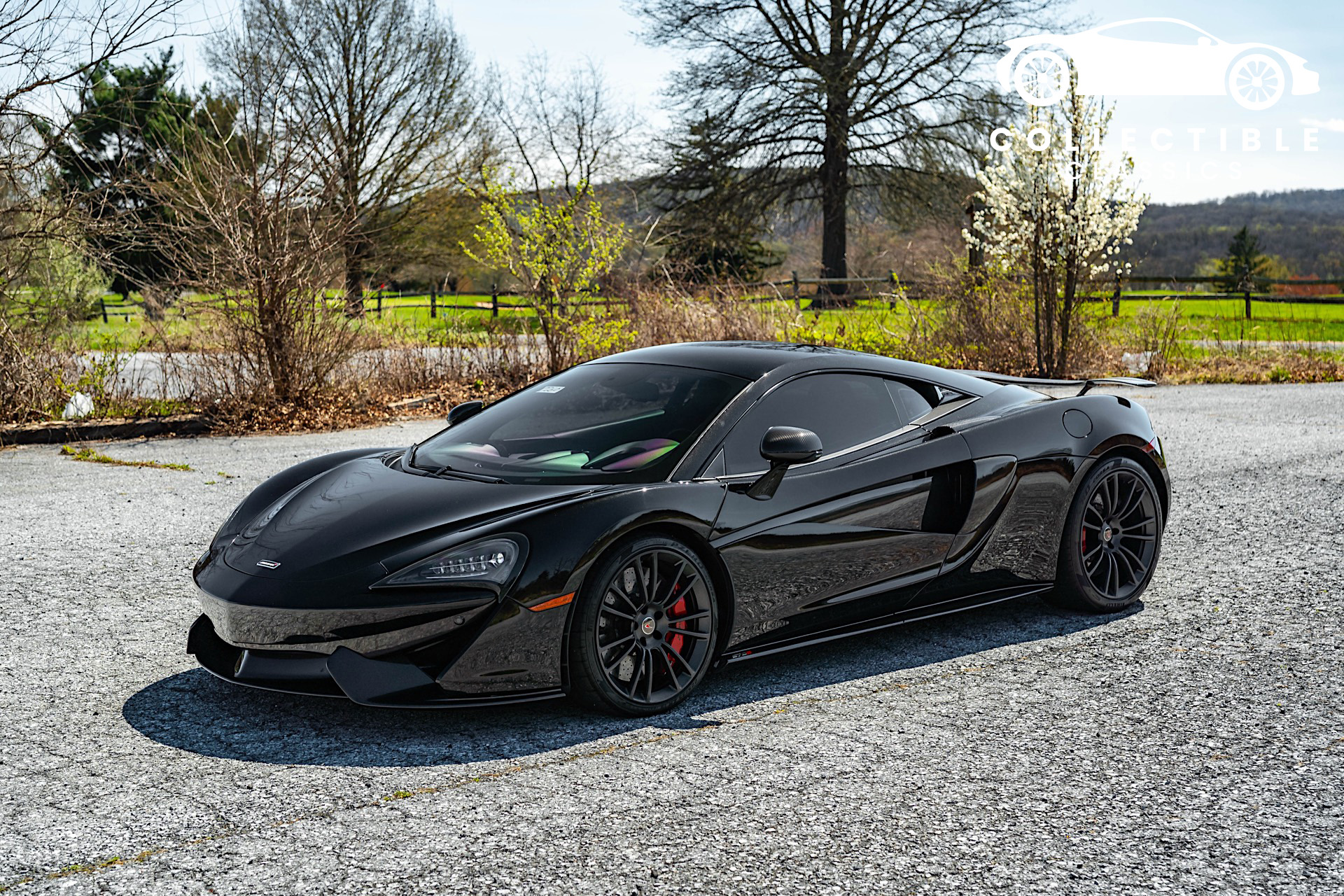2017 McLaren 570S sold at auction for $122,000