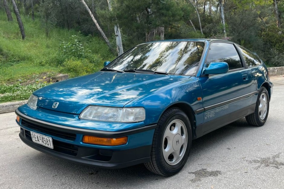 1991 Honda CRX sold at auction for $13,454