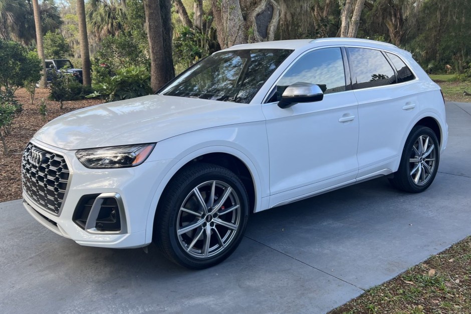 2022 Audi Q5 sold at auction for $27,250