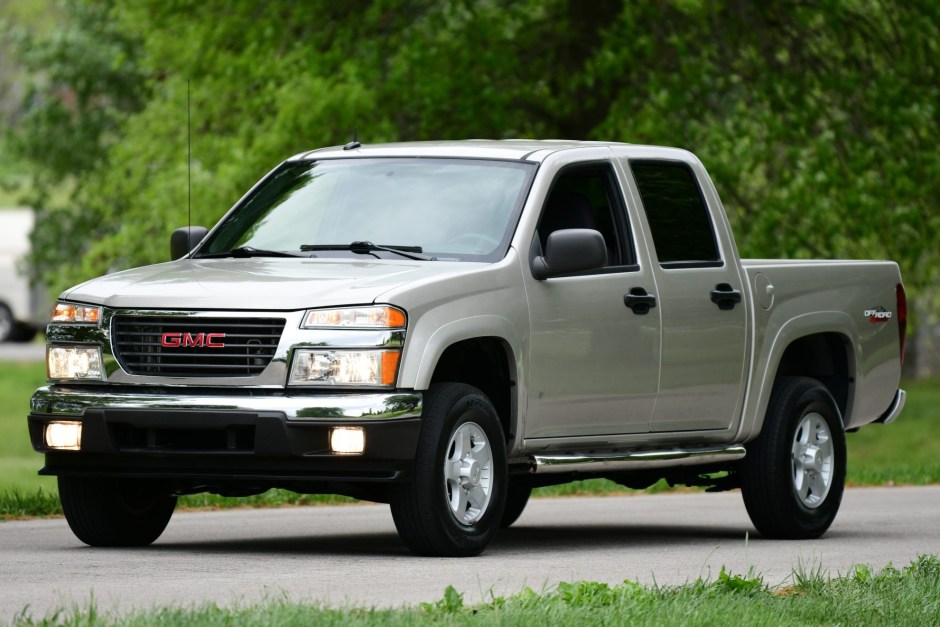 2008 GMC Canyon sold at auction for $16,750