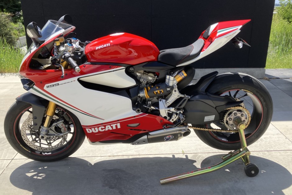 2012 Ducati Panigale sold at auction for $12,600