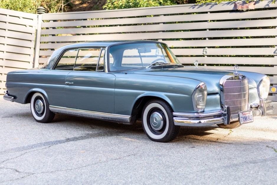1961 Mercedes-Benz W111 Coupe & Cabriolet sold at auction for $29,786
