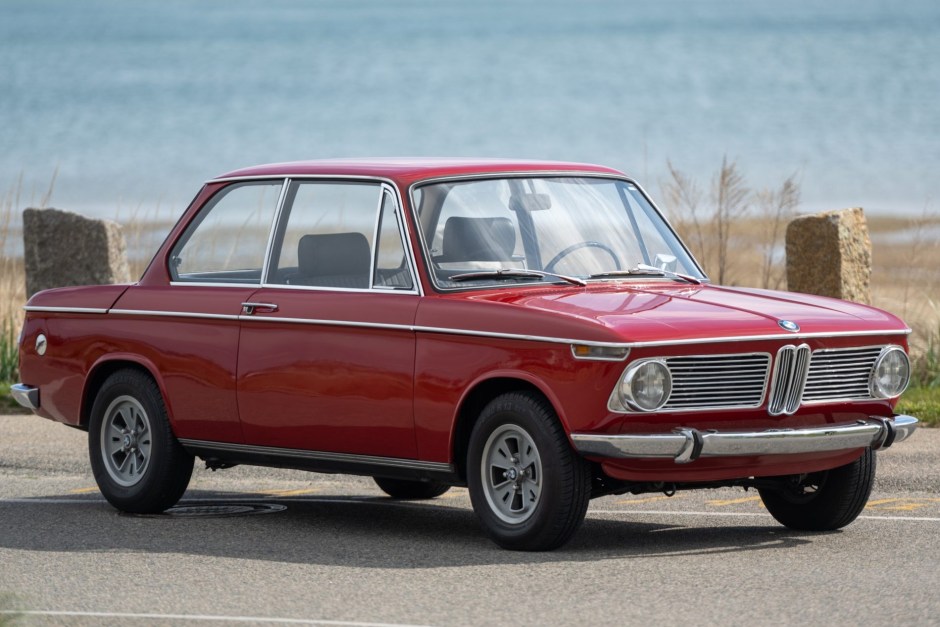 1970 BMW Neue Klasse sold at auction for $20,000