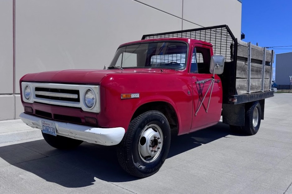 1970 International Harvester Pickup sold at auction for $3,700