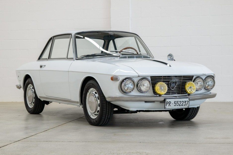 1966 Lancia Fulvia sold at auction for $24,066