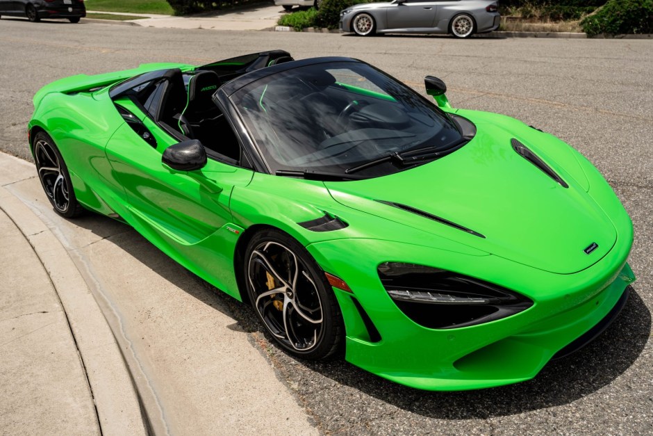 2024 McLaren 720S sold at auction for $353,666