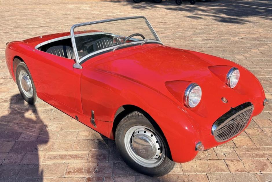 1960 Austin-Healey Sprite sold at auction for $7,000