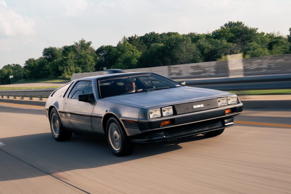 1983 DeLorean DMC-12 sold at auction for $75,500