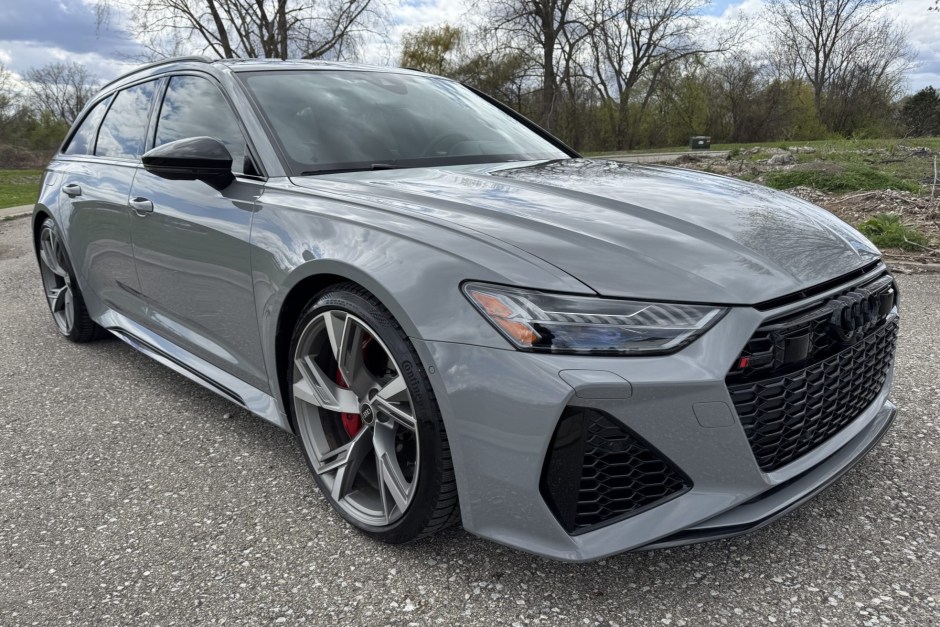 2023 Audi RS6 Avant sold at auction for $98,500