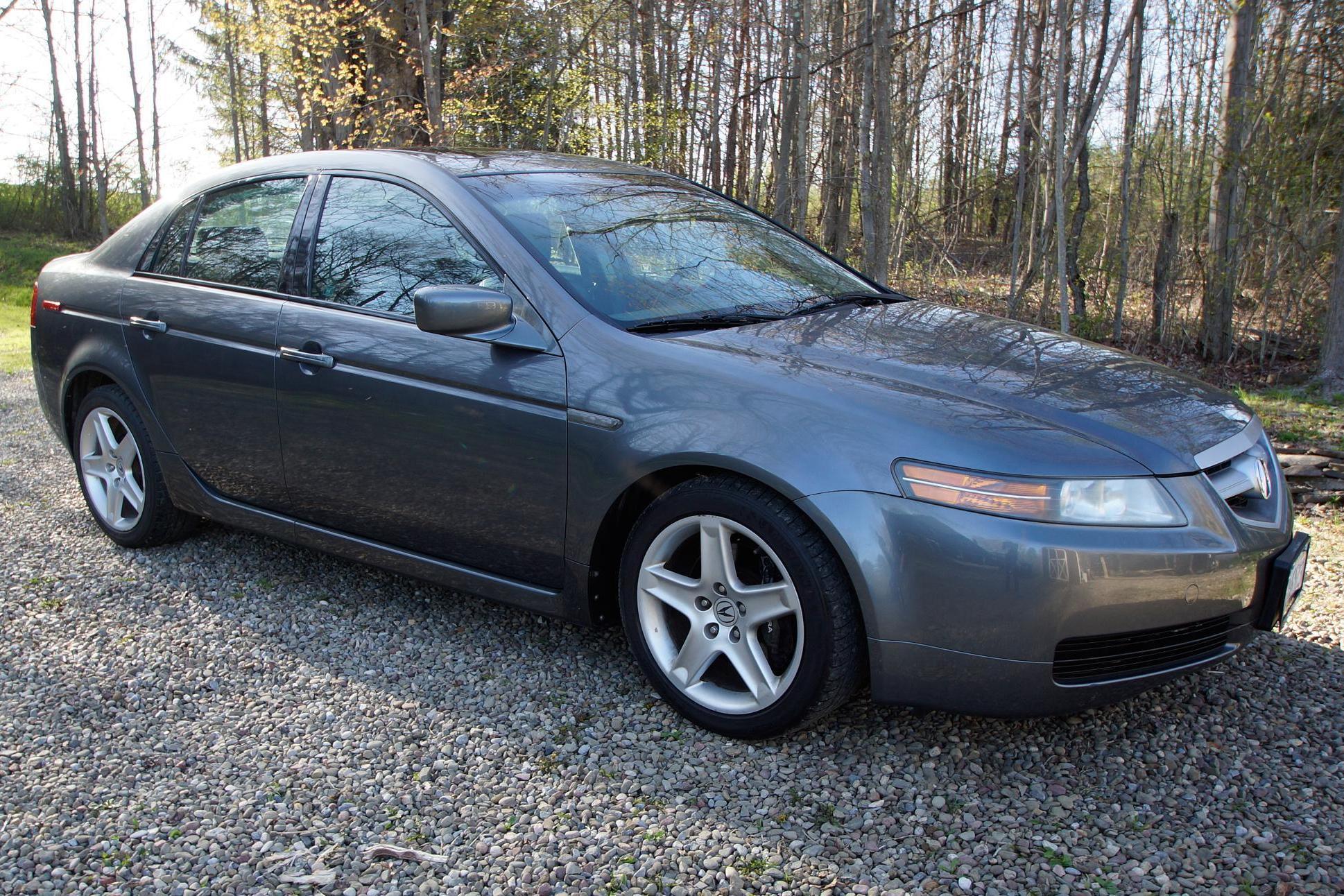 2006 Acura TL sold at auction for $10,000