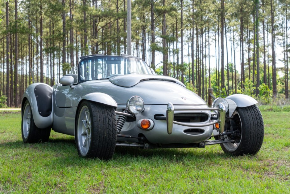 1999 Panoz Roadster sold at auction for $28,500
