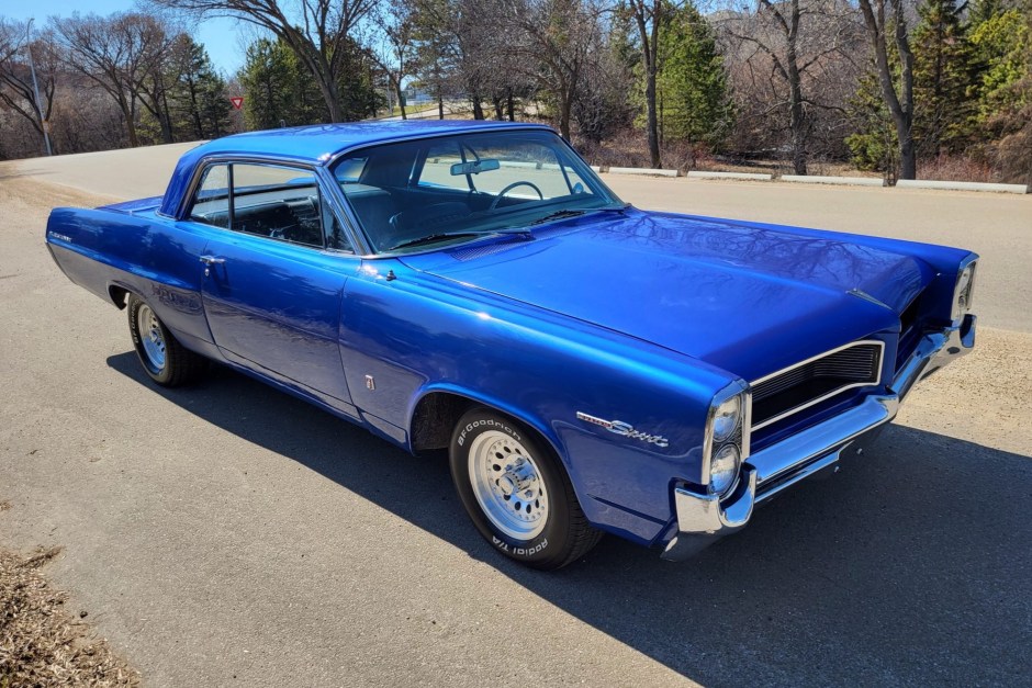 1964 Pontiac Parisienne sold at auction for $6,300