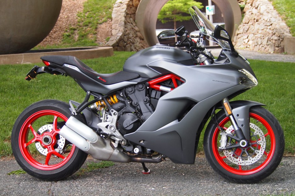 2019 Ducati Supersport sold at auction for $8,000