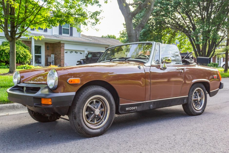 1979 MG Midget sold at auction for $2,613