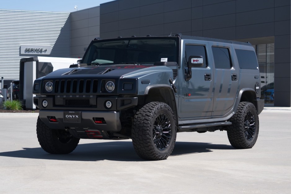2008 Hummer H2 sold at auction for $31,000