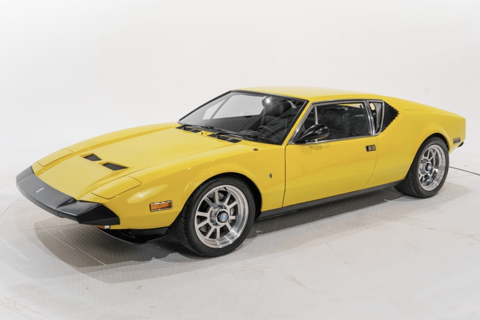 1973 DeTomaso Pantera sold at auction for $138,000