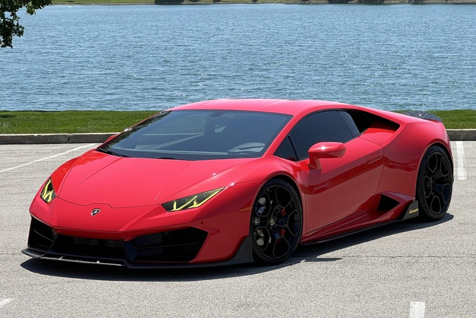 2017 Lamborghini Huracán sold at auction for $210,000
