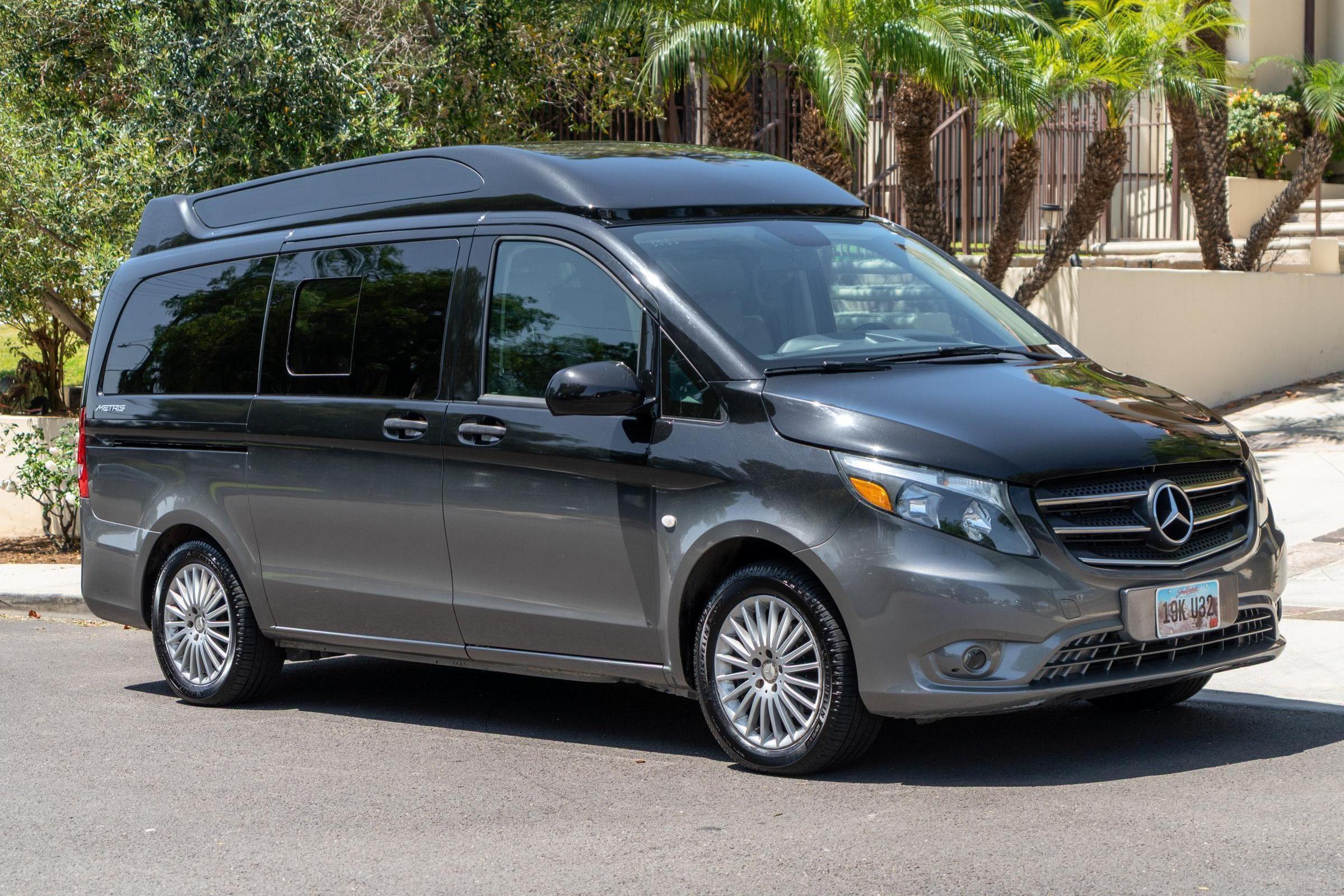 2018 Mercedes-Benz Metris sold at auction for $27,000