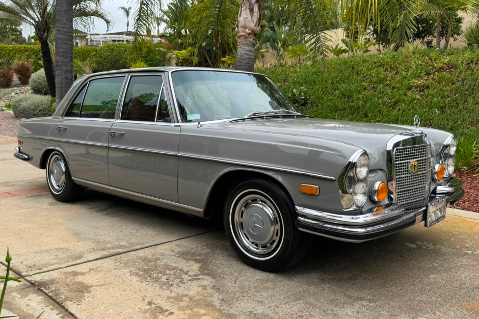 1973 Mercedes-Benz W108 & W109 sold at auction for $68,000