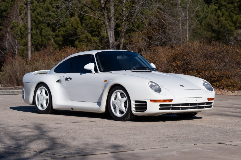 1988 Porsche 959 sold at auction for $3,030,000