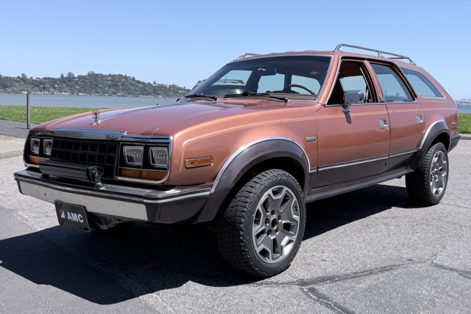 1982 AMC Eagle sold at auction for $5,500