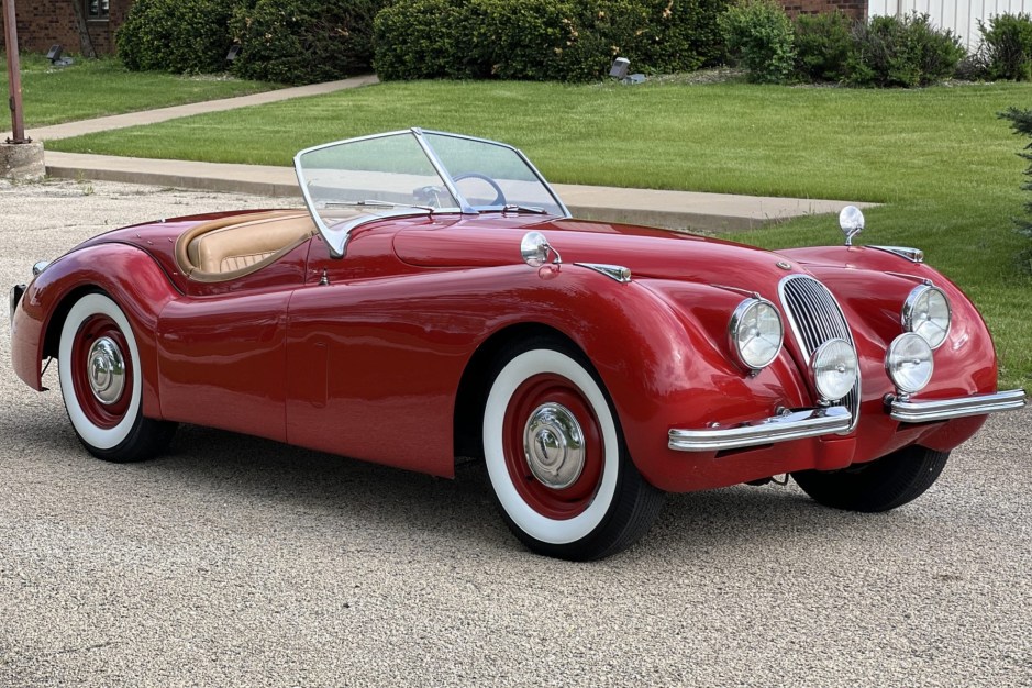 1951 Jaguar XK120 sold at auction for $54,000