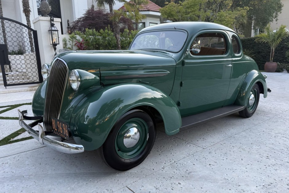1937 Plymouth Deluxe sold at auction for $16,015