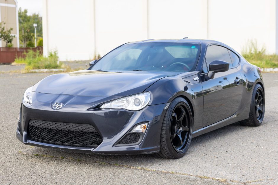 2014 Scion FR-S sold at auction for $12,500