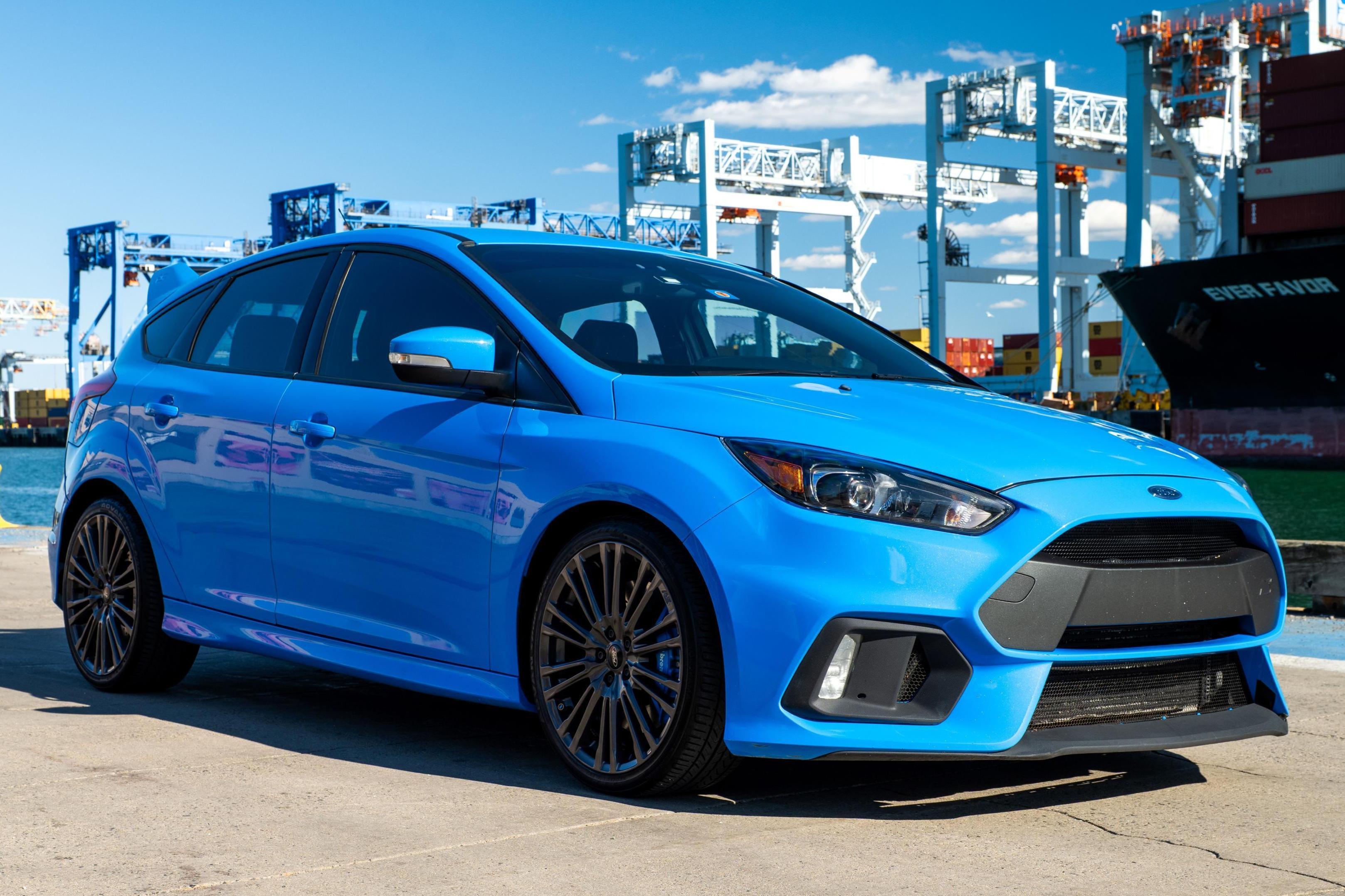2016 Ford Focus RS sold at auction for $21,000