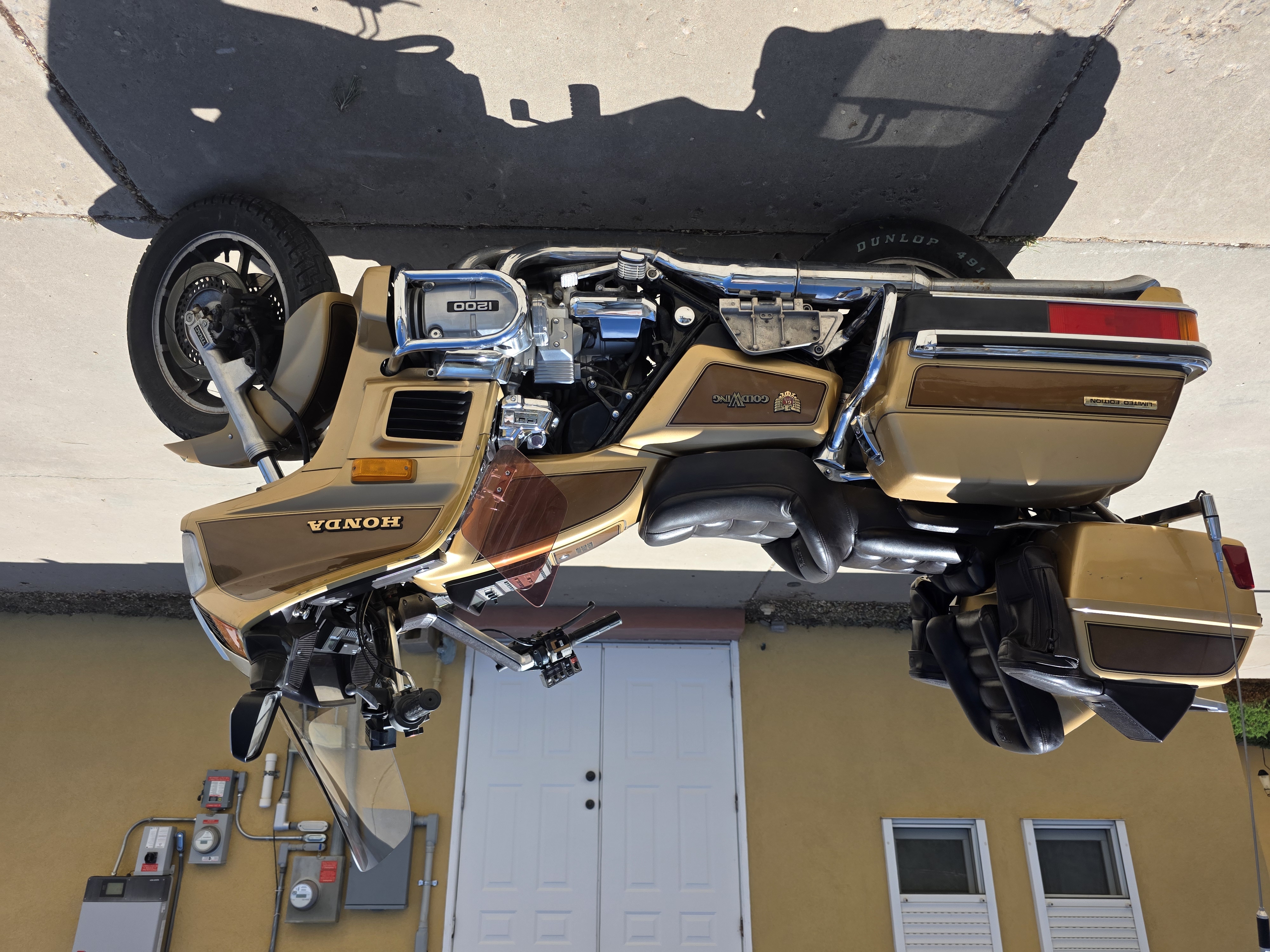 1985 Honda Gold Wing sold at auction for $3,700