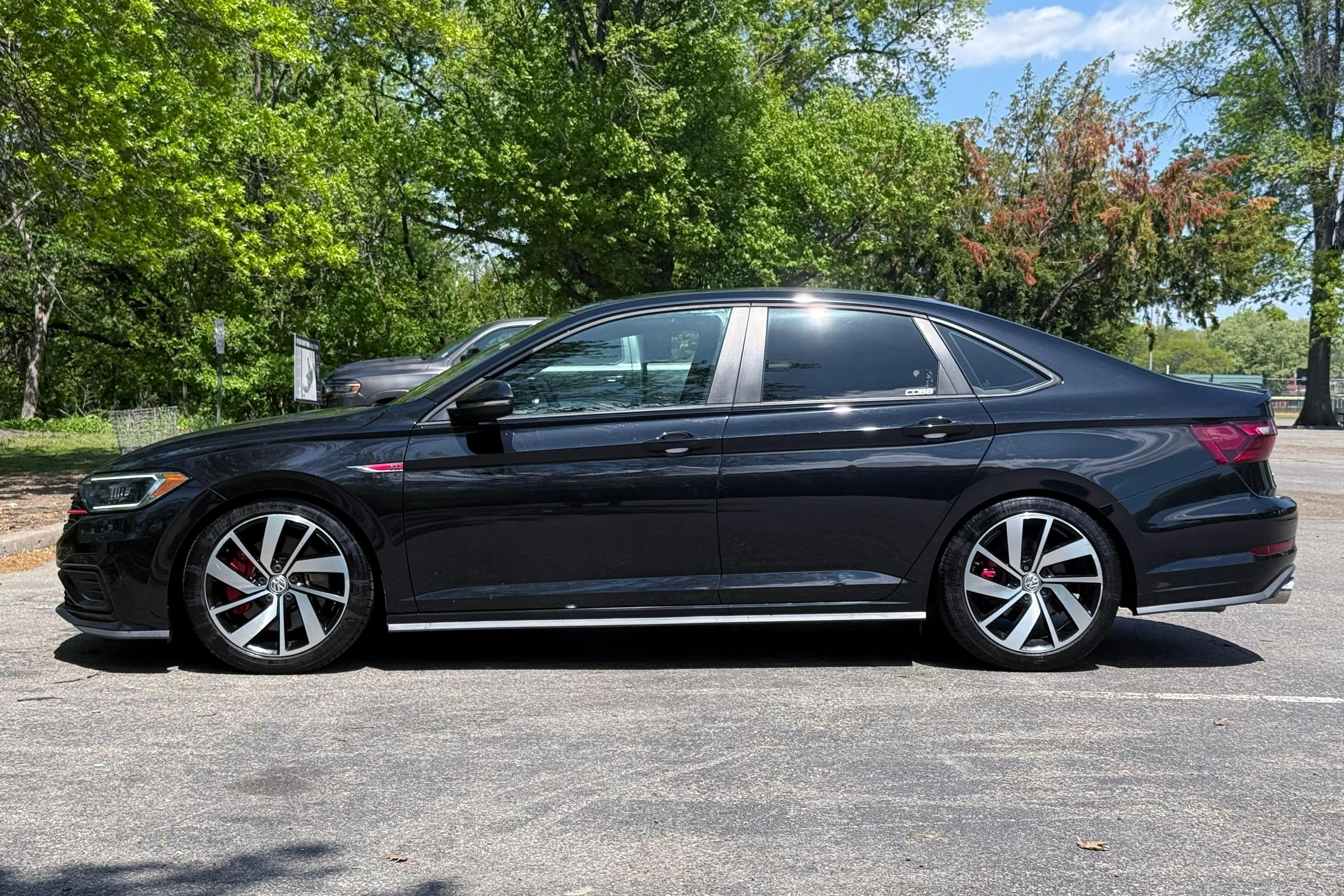 2021 Volkswagen Jetta sold at auction for $14,700