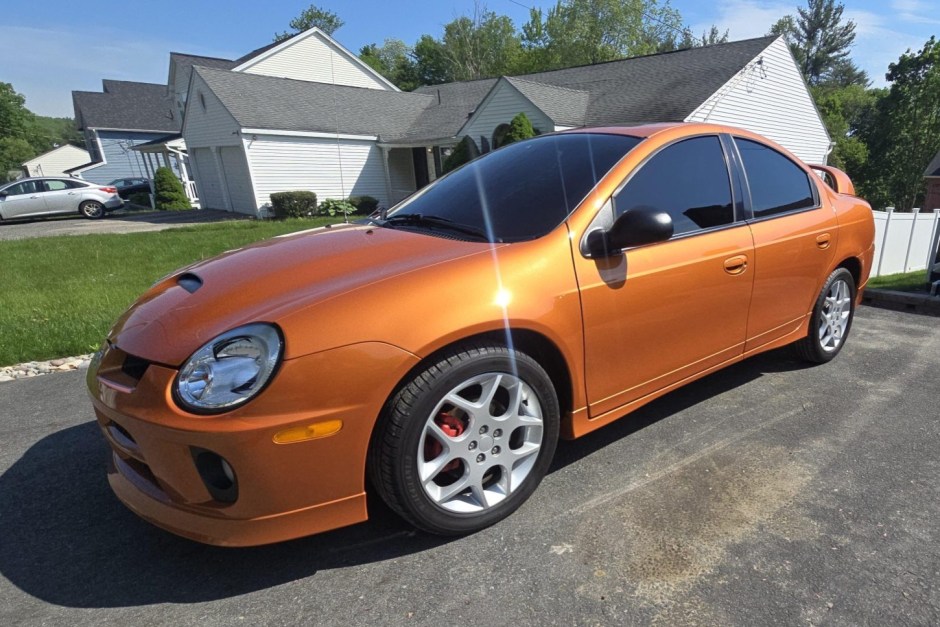 2005 Dodge Neon sold at auction for $20,000