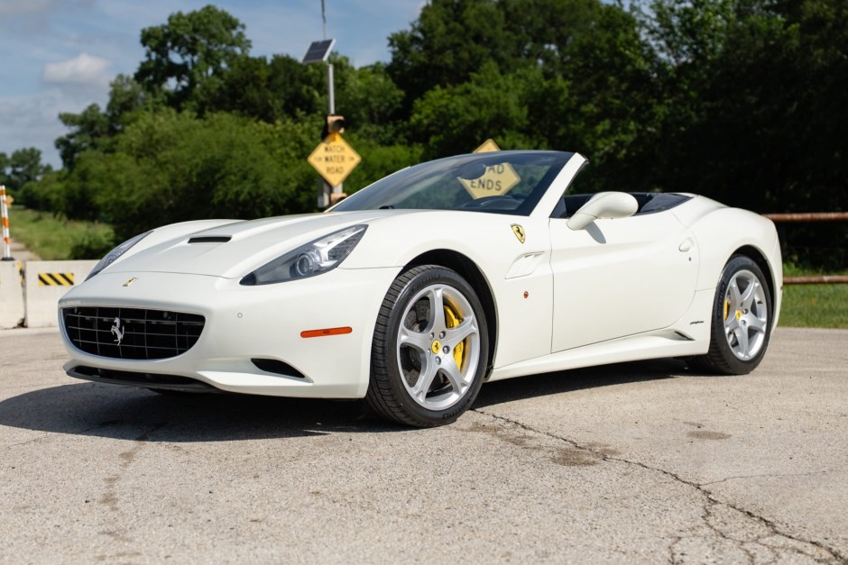 2013 Ferrari California sold at auction for $88,000