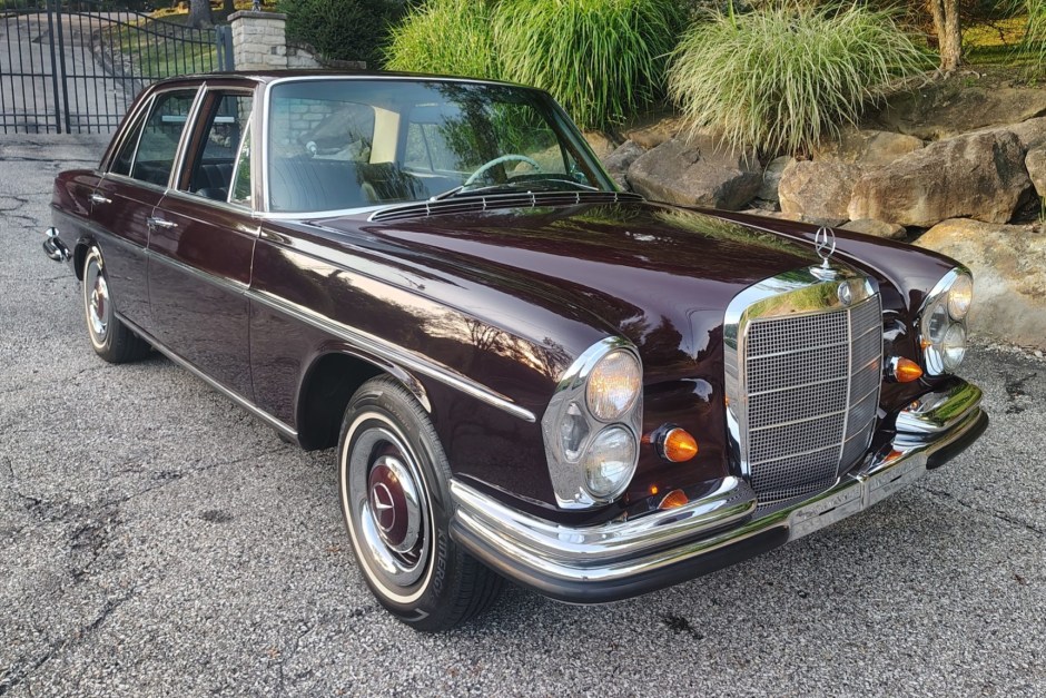 1966 Mercedes-Benz W108 & W109 sold at auction for $25,000