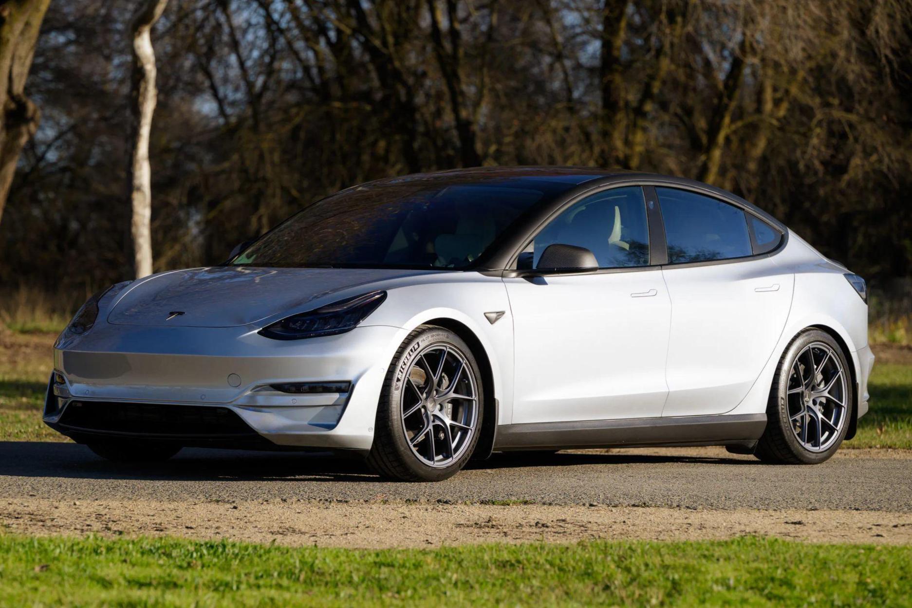 2018 Tesla Model 3 sold at auction for $25,000