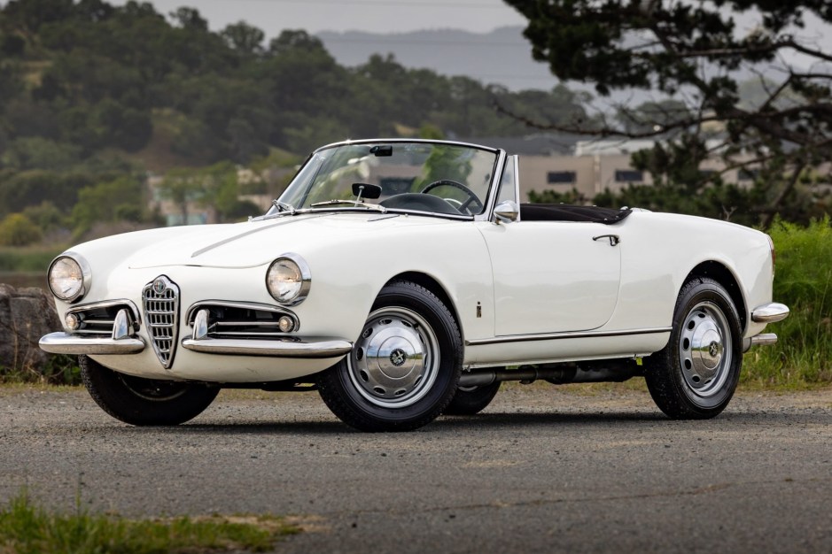 1962 Alfa Romeo Giulietta sold at auction for $45,500