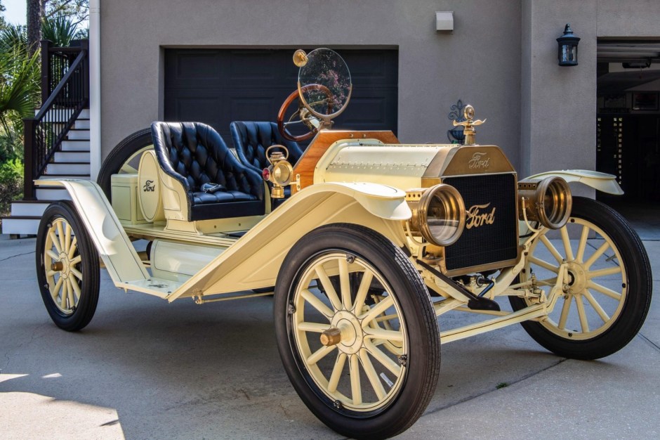 1916 Ford Model T sold at auction for $51,000