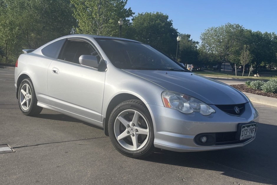 2003 Acura RSX sold at auction for $12,000