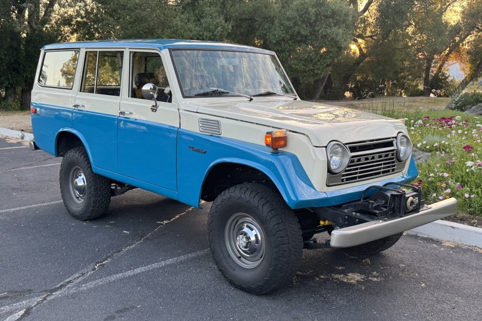 1979 Toyota Land Cruiser 55 Series sold at auction for $42,500