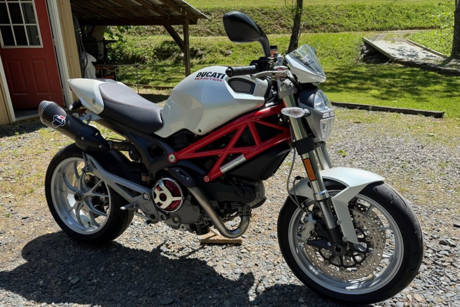 2009 Ducati Monster sold at auction for $4,909