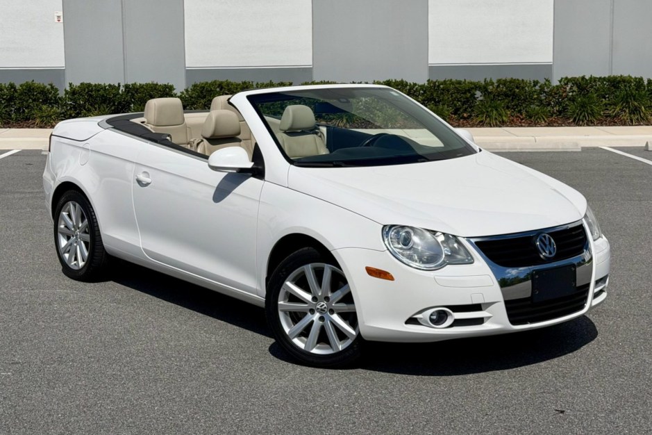 2007 Volkswagen Eos sold at auction for $5,700