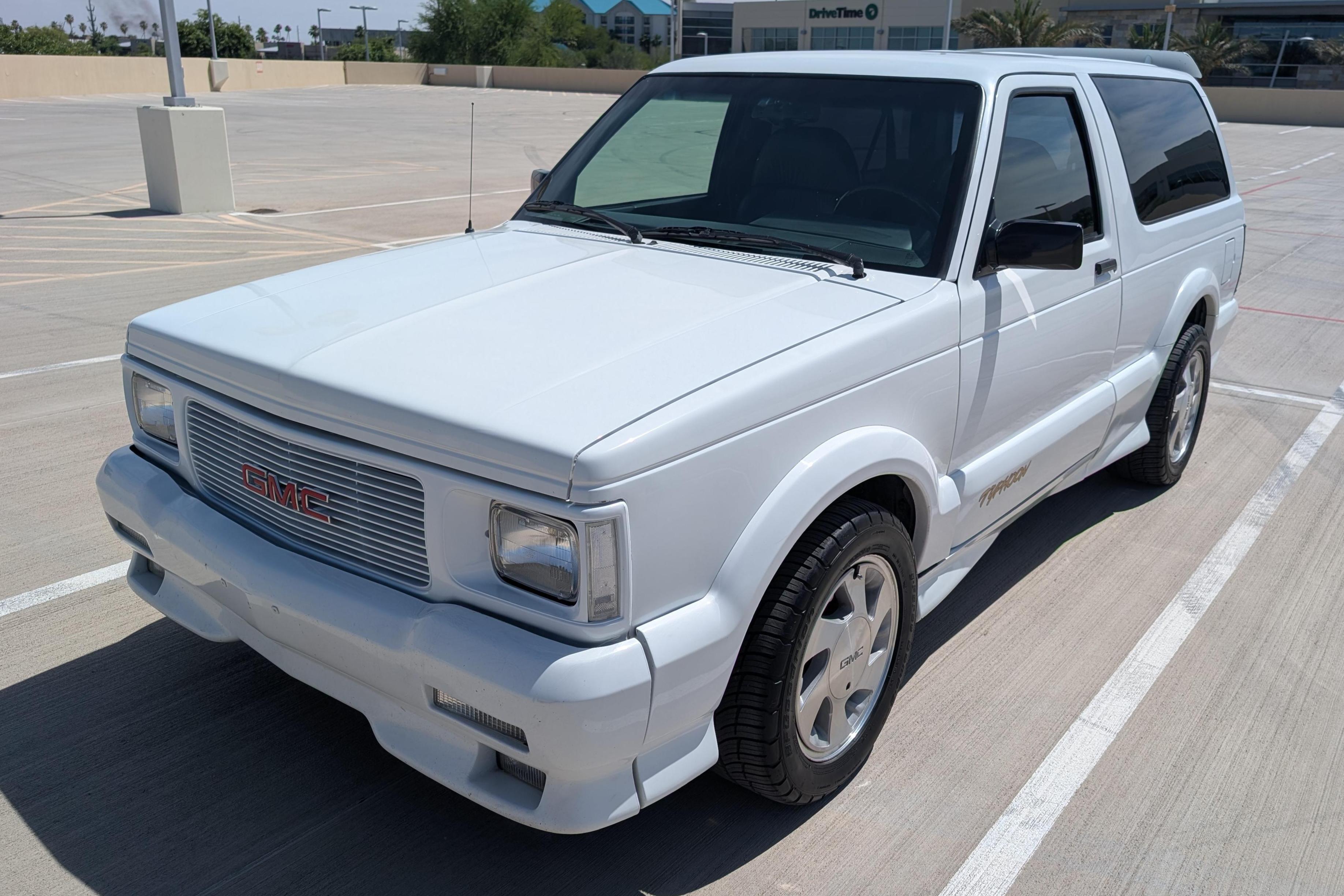 1993 GMC Typhoon sold at auction for $29,000