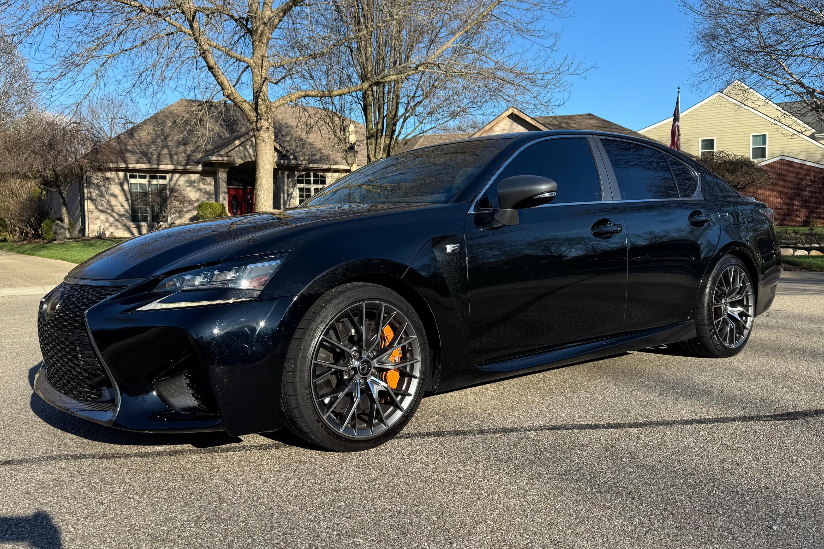 2016 Lexus GS sold at auction for $50,000