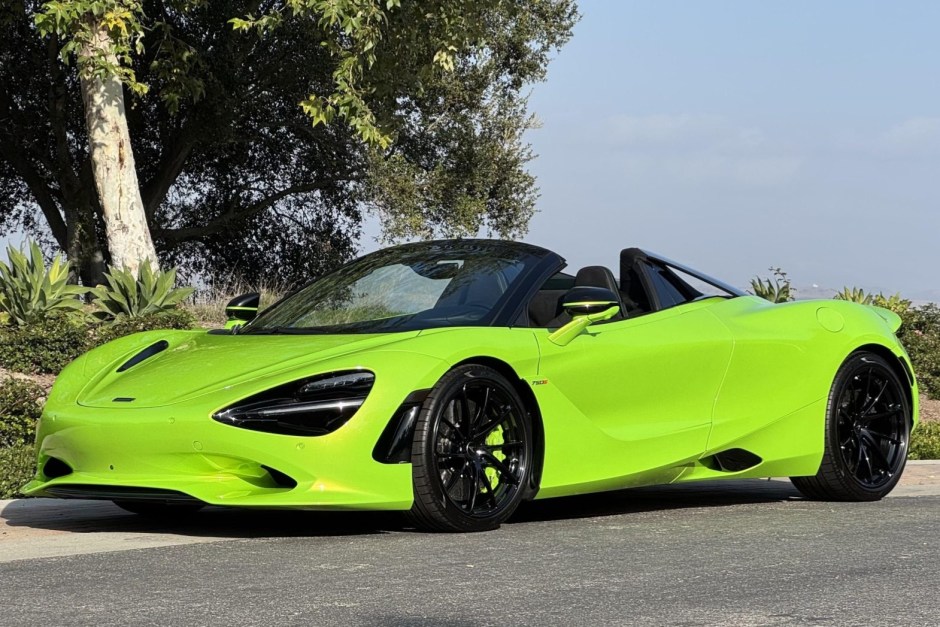2026 McLaren 720S sold at auction for $354,100