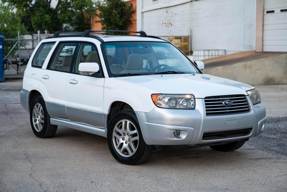 2006 Subaru Forester sold at auction for $16,000