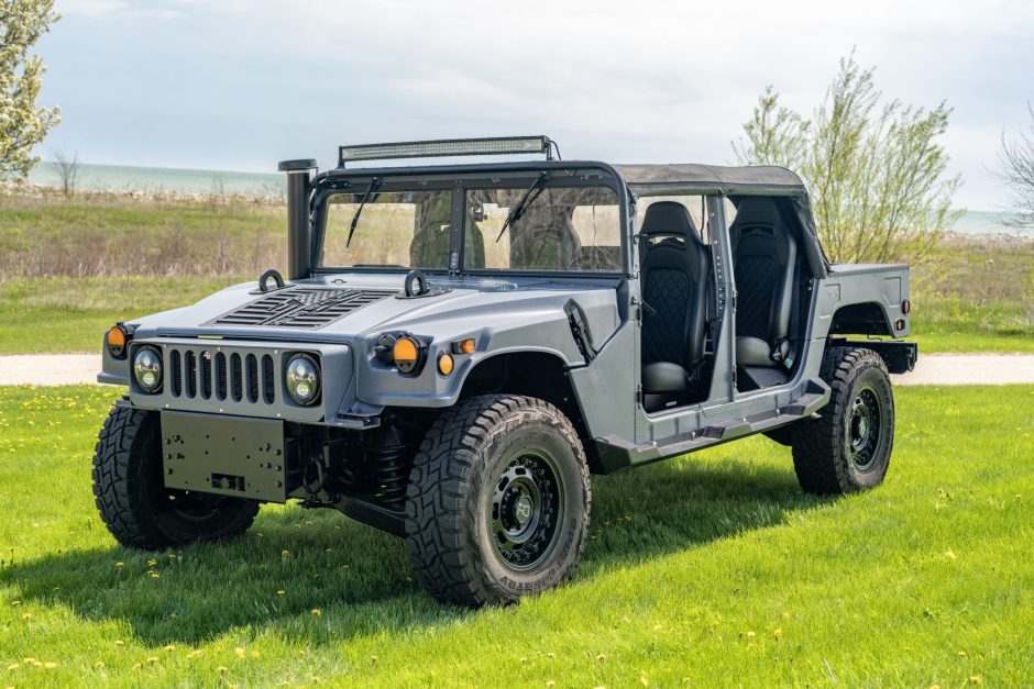 2003 Hummer HMMWV sold at auction for $32,250