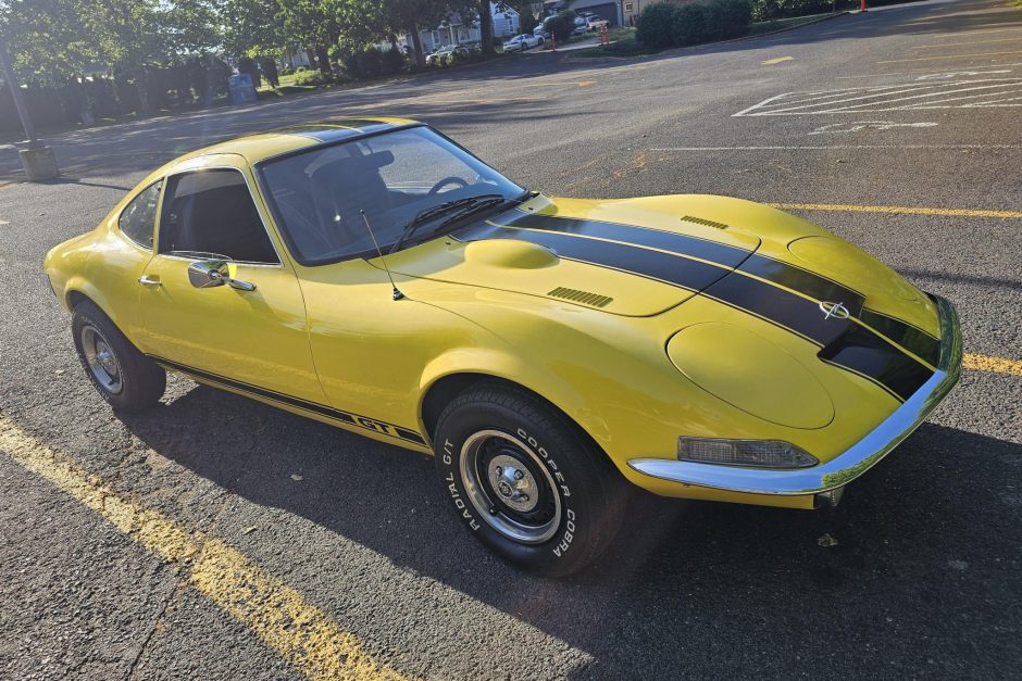 1971 Opel GT sold at auction for $9,100